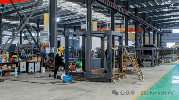 Harga Mesin Pembuat Blok & Batako: 5 Jebakan Biaya yang Harus Dihindari Pembeli